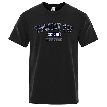 Brooklyn EST. 1998 NYC T-Shirt | Urban Rundhals-Streetwear für den Sommer (Schwarz)