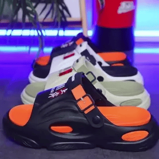Sommer Massage Hausschuhe für Herren & Damen | Weiche Designer Pantoletten (Preview GIF)